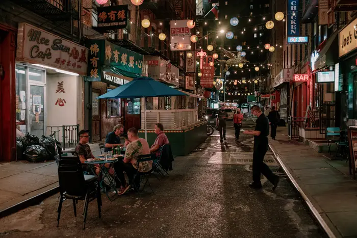 Outdoor dining in Chinatown.